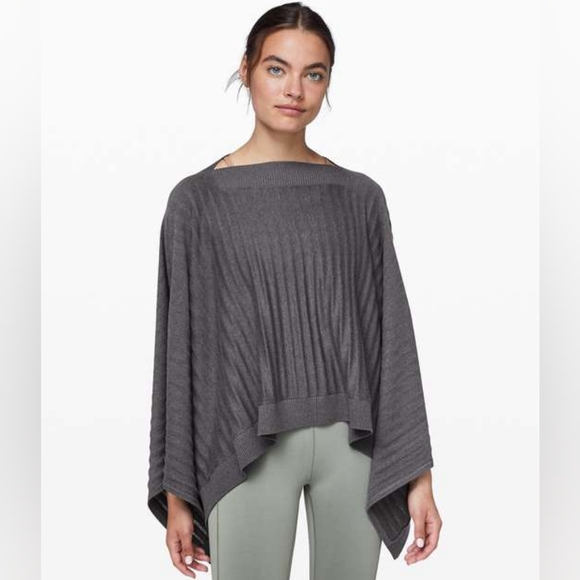 lululemon athletica Tops - Lululemon Athletica Forward Flow Poncho